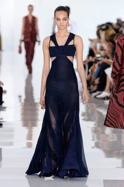 Look 7